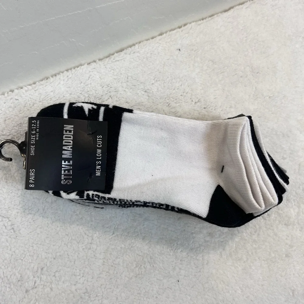 Steve Madden Low-Cut Socks 8-Pair White Black Gray Stars &‎ Logo